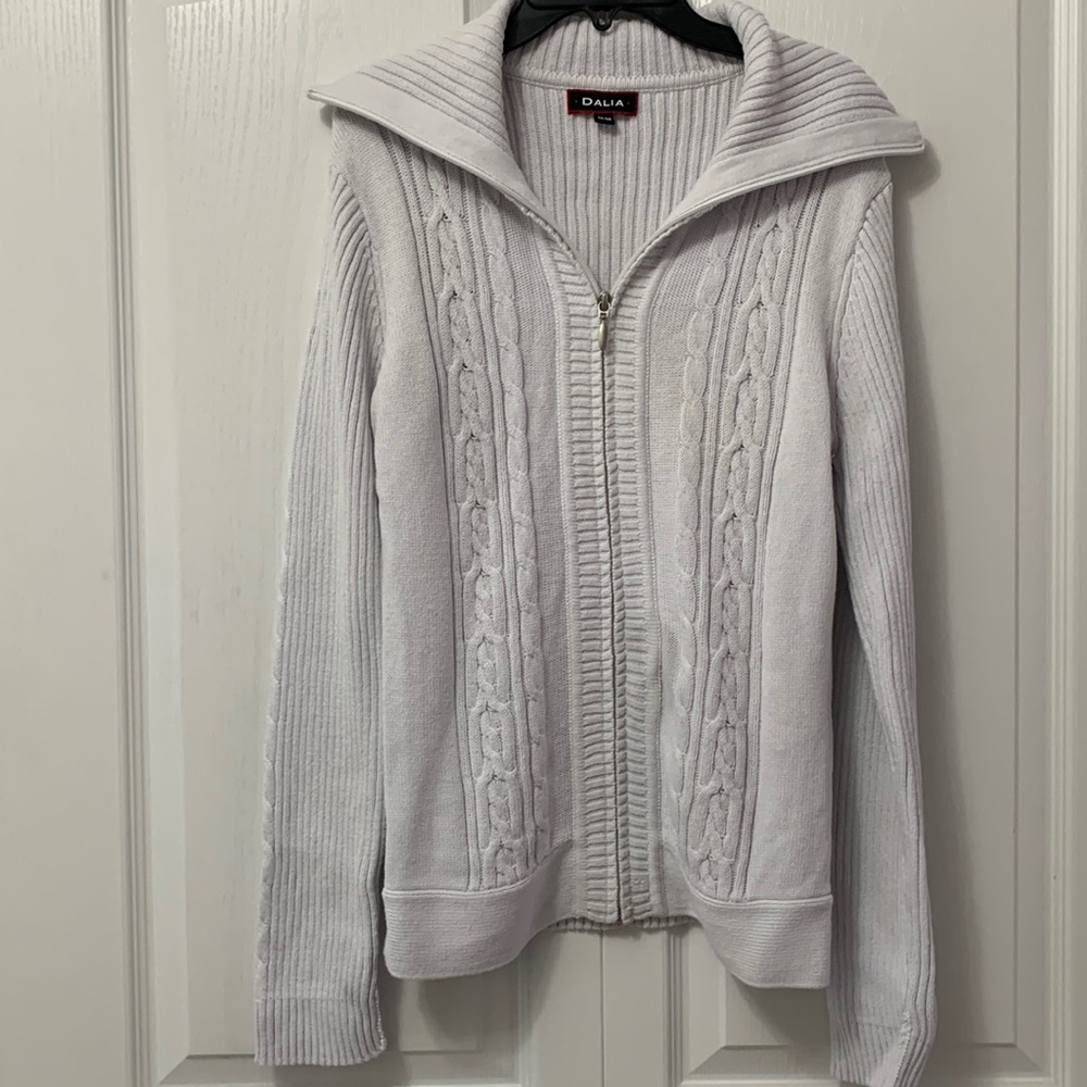 Dalia Collection ladies zip up Sweater - Picture 4 of 13